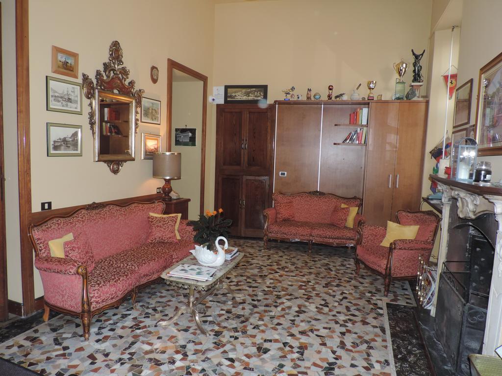 Hotel Vapore Torno Ngoại thất bức ảnh